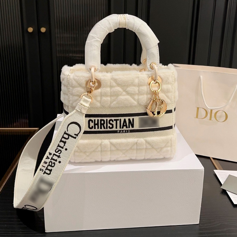 CD – Fancy White