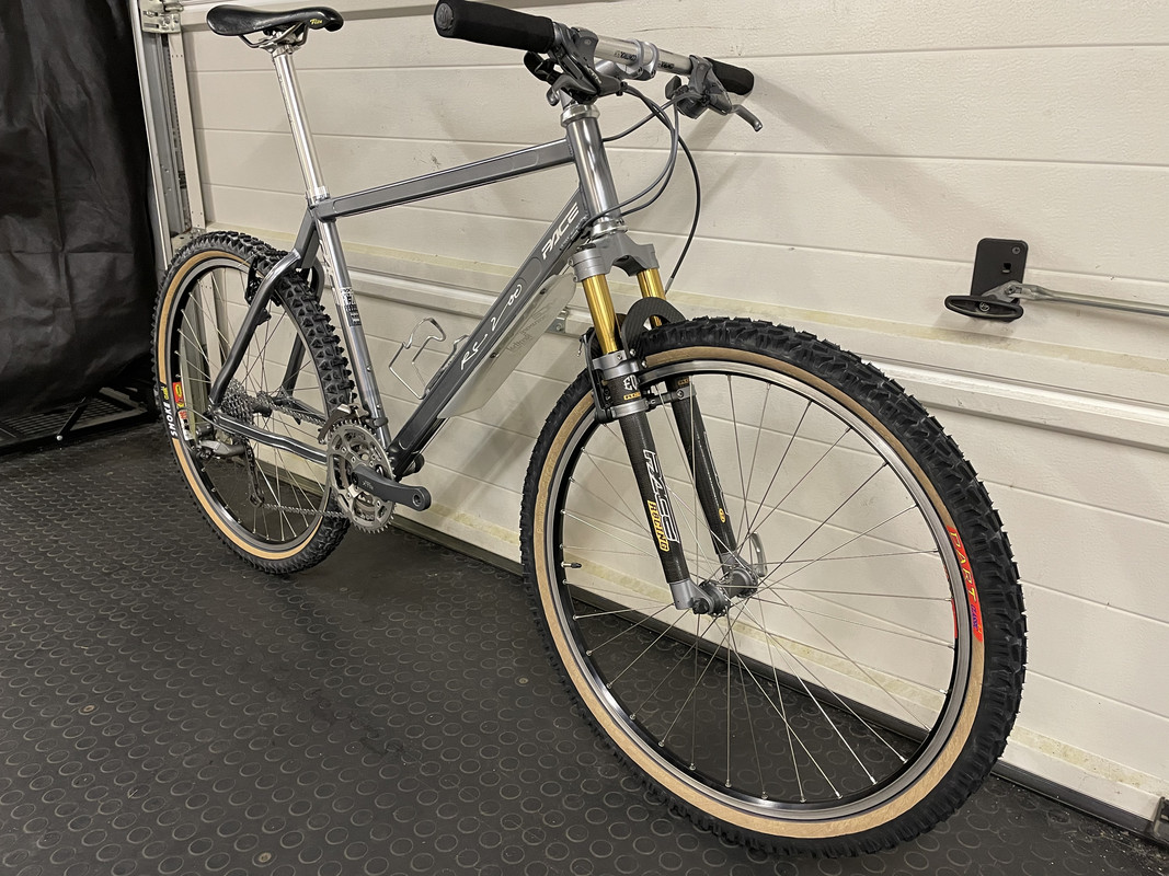 13C7060E-4652-48EA-853D-411B49C08630