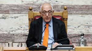 ΚΑΚΛΑΜΑΝΗΣ ΣΤΗΝ ΗΜΕΡΙΔΑ ΤΗΣ ΚΕΔΕ «ΑΝΑΘΕΩΡΗΣΗ ΤΟΥ ΣΥΝΤΑΓΜΑΤΟΣ: ΠΡΟΚΛΗΣΕΙΣ ΚΑΙ ΠΡΟΟΠΤΙΚΕΣ ΓΙΑ ΤΗΝ ΤΟΠΙΚΗ ΑΥΤΟΔΙΟΙΚΗΣΗ»