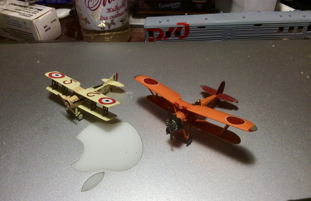 6F94E8E8-7B0B-46A5-89AA-0A42570CBC83