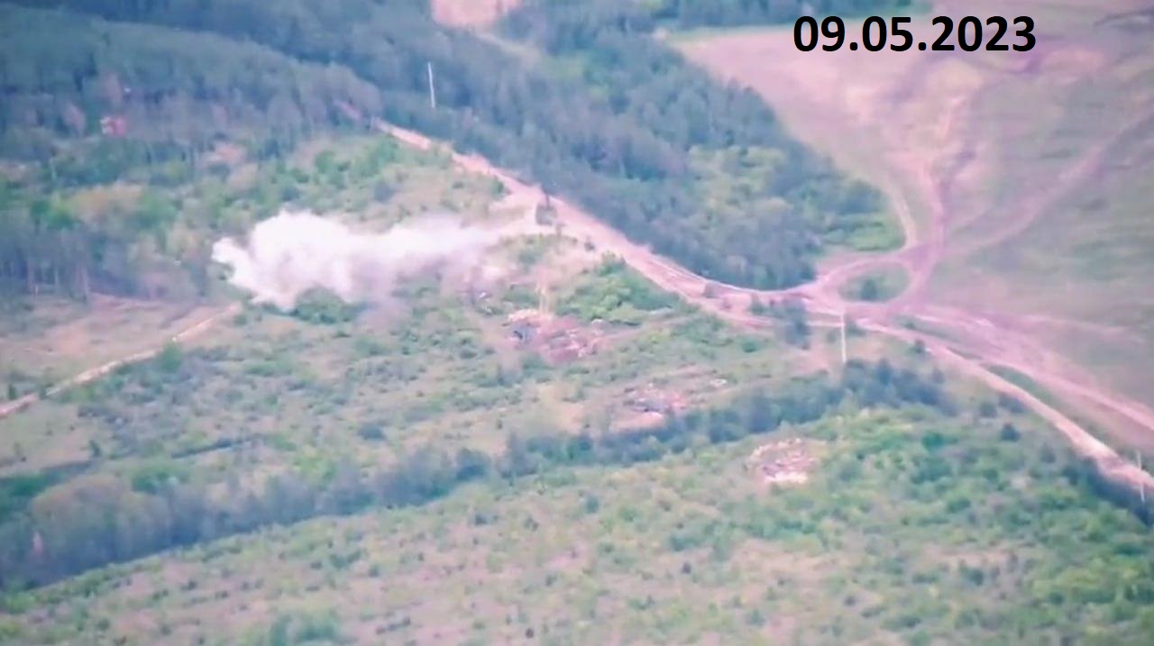 1007 152mm 2A36 'Giatsint-B' field gun dam 09 05 23