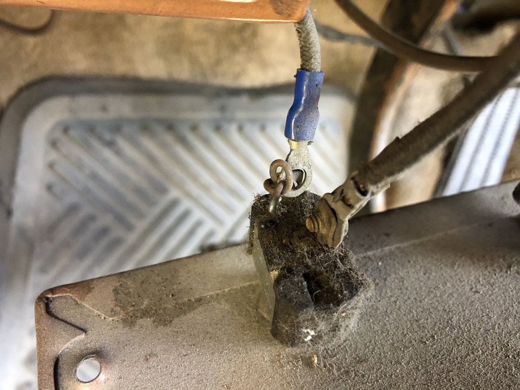 1F5FDF23-5ED1-4217-AF80-774495905255