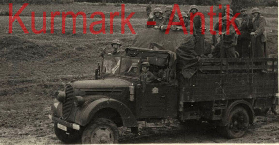 Hungarian 1939 Ford 917T M-H 4x4 conversion soft cab - Uman, Rus