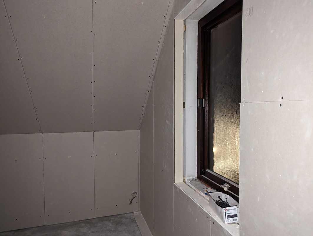 PXL-20231106-181106552.jpg