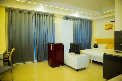 lime-tree-studio-service-apartments-bedroom-near-artemis-hospital