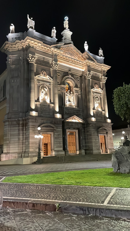 EFA996F5-8AE2-4717-A2A6-A0F03A3A46AB