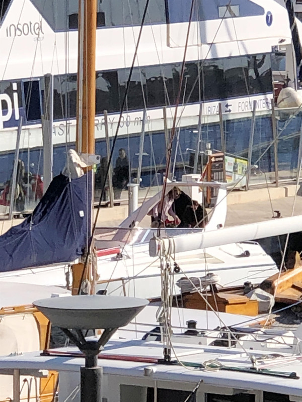 emmawatson-updates.com (10)