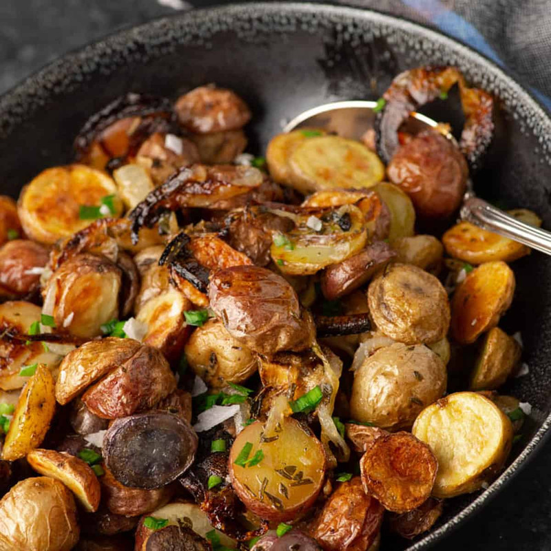 Oven roasted Potatoes and Onions