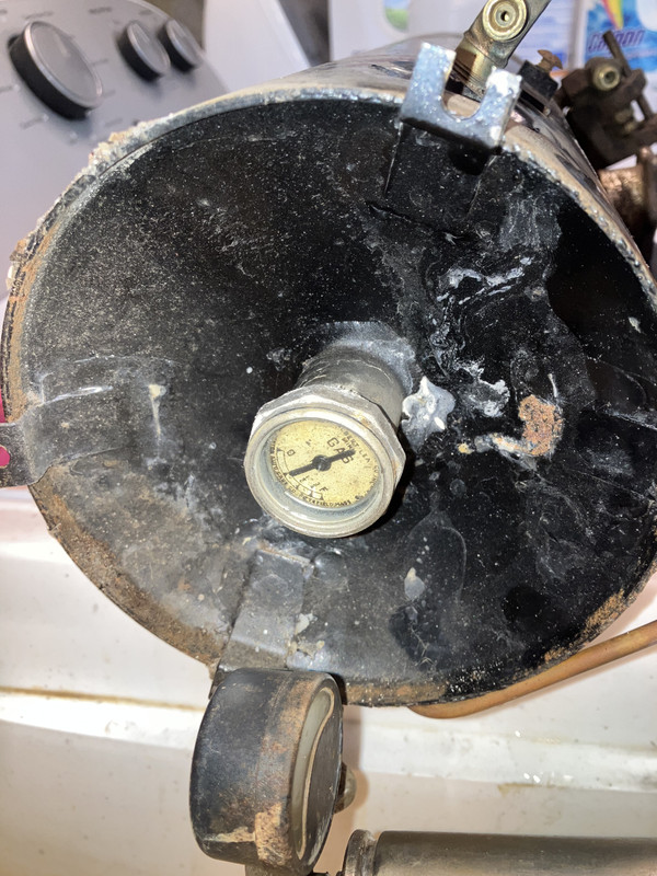 C25231D5-5765-41AE-9B06-4416744FB465