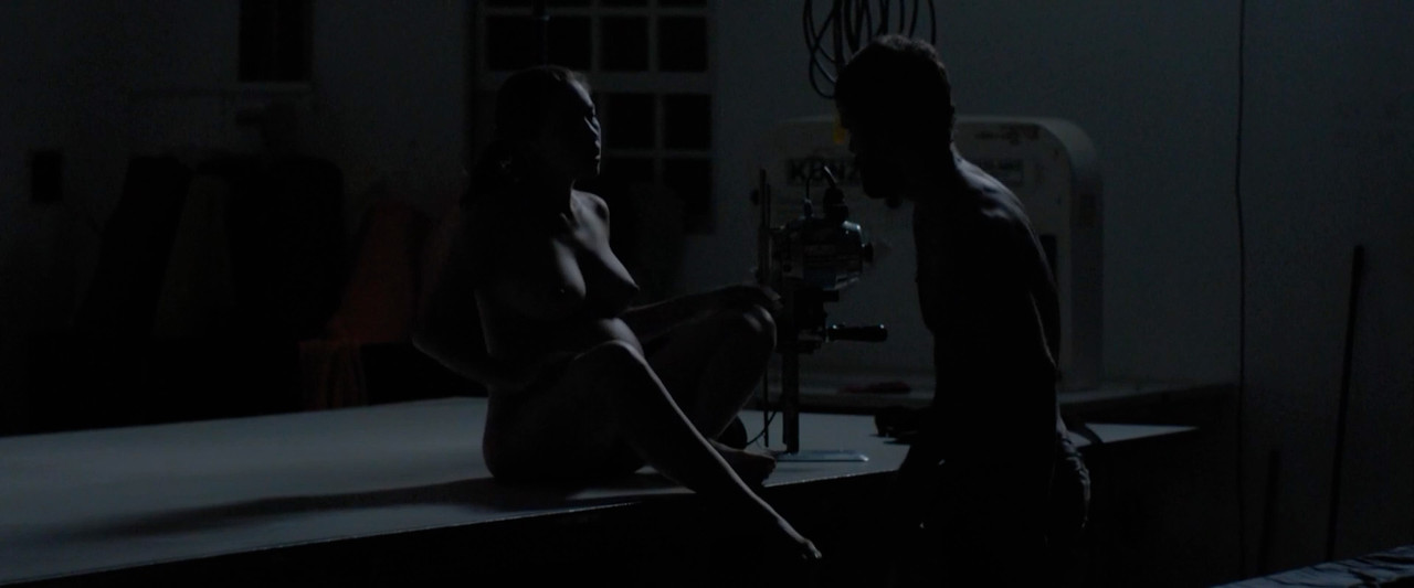 The.Neon.Bull.00_02_02_06.Still006