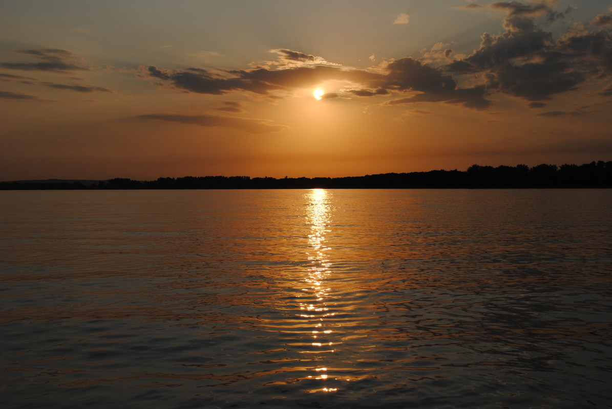 DSC 9225 — Postimages