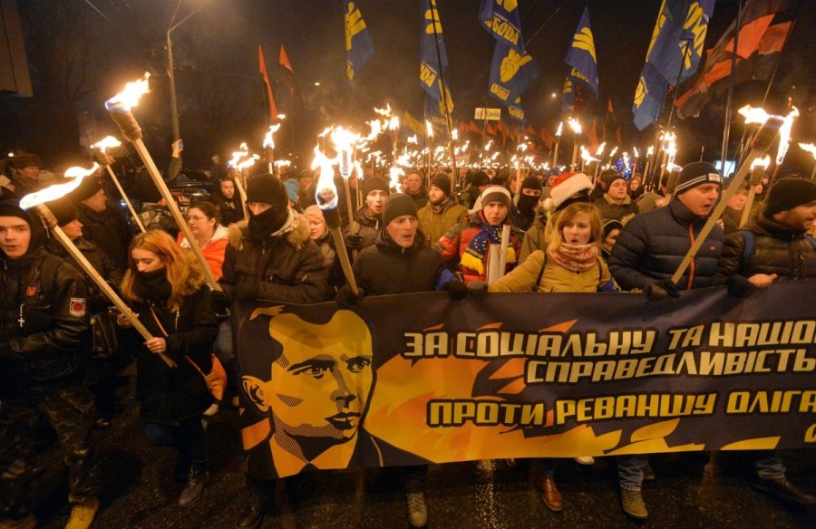 Okrainiečių neonaciai – tarp neapykantos ir tikrovės. Galima taikyti ir litukrijai