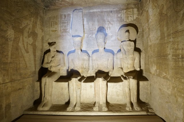 Una semana en Egipto a nuestra manera: Un sueño cumplido - Blogs de Egipto - Día 4 – Martes 18 de Abril de 2023: Abu Simbel y Philae (3)