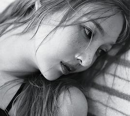 tumblr_8253e2909308c8a48bfa5e7a8af11f7a_256e8f8a_400