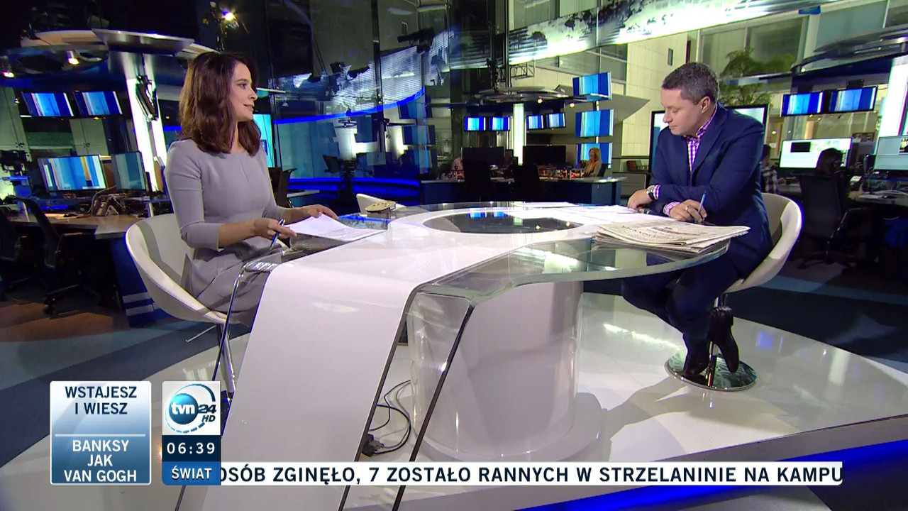 TVN_24_HD-02102015-0629.mts (0_09_46) 002299