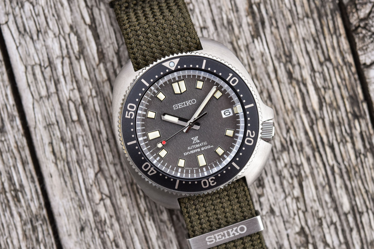 Seiko-Prospex-1970-Diver%u2019s-Modern-Re-interpretation-textile-strap-SPB237J1-1-2048x1367