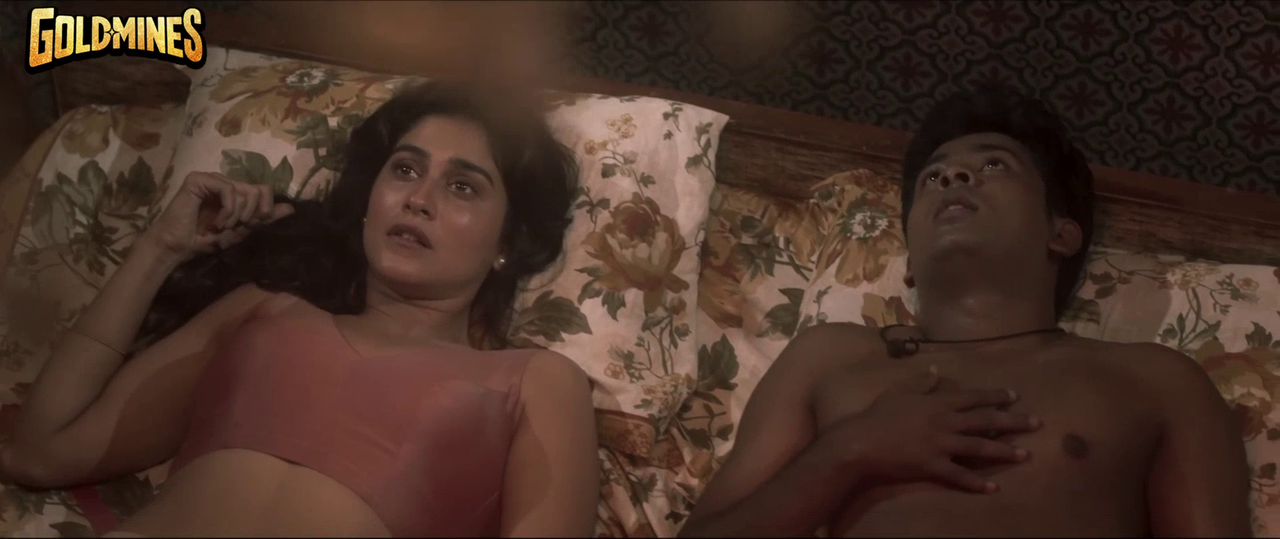 [Image: vlcsnap-2025-09-11-18h01m31s973.png]