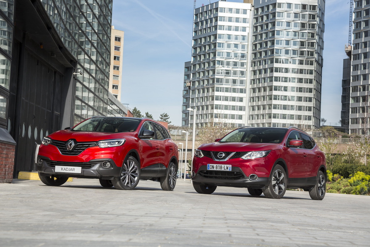renault-kadjar-2015-vs-nissan-qashqai-03