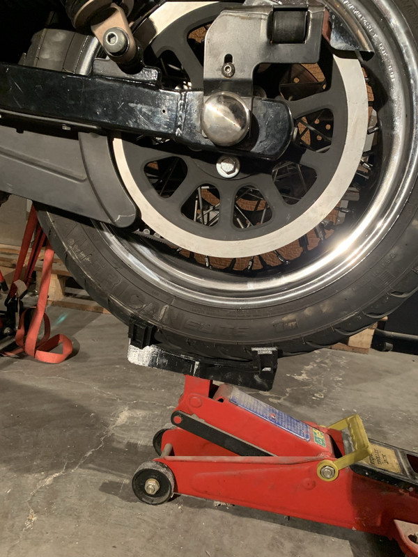 5FC3536A-0AF3-431D-973D-724330546AD9