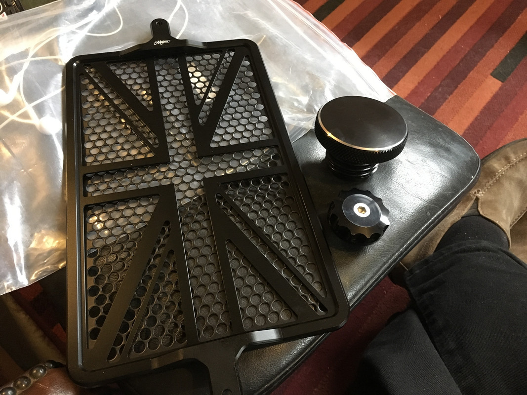 76439FD8-5DF2-4FE6-8235-D8EB638FECD8