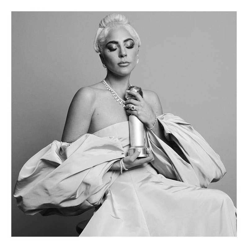 3 - Lady Gaga - Σελίδα 31 Dw-SAy-I-Ws-AEw5-D5