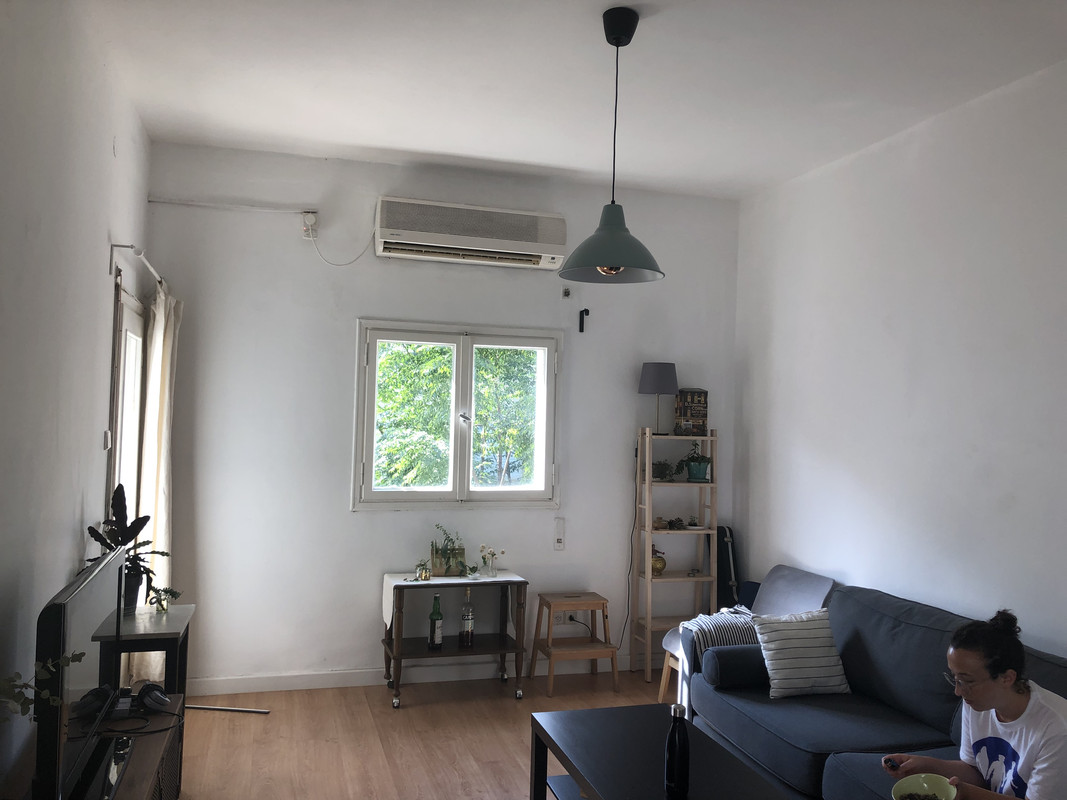 9F94B1E2-E50F-4855-9826-437DA2E4F0AA