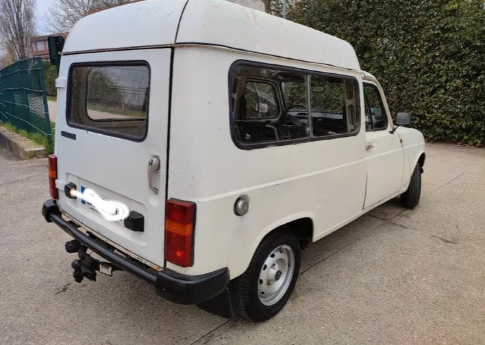 3D5837B8-CA1C-40BF-8795-9092E24E3490