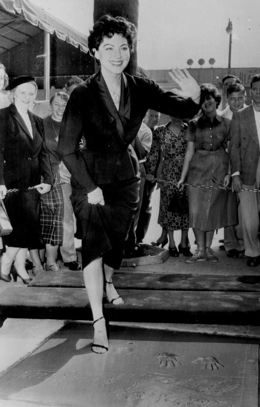 Ava_Gardner_e37