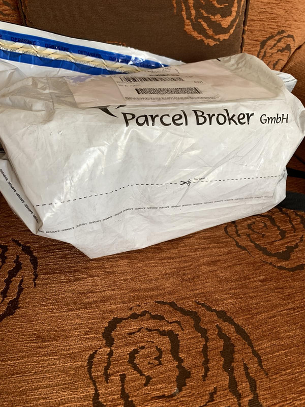 1BA4FE5C-F7CC-4B4F-910A-F679067CD746