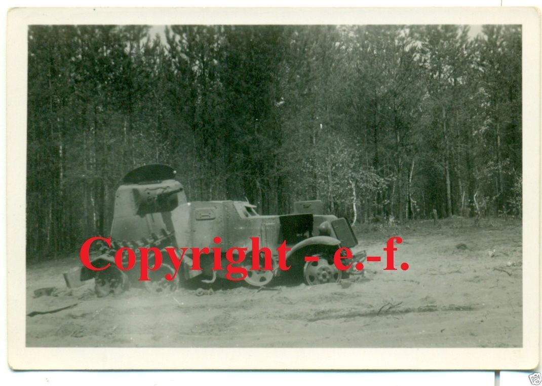 FOTO - Seltener Russischer PANZERSPÄHWAGEN mit t