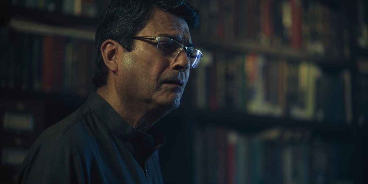 Typewriter 2019 WebRip Season 1 [Hindi] 480p 720p ESub Screenshot