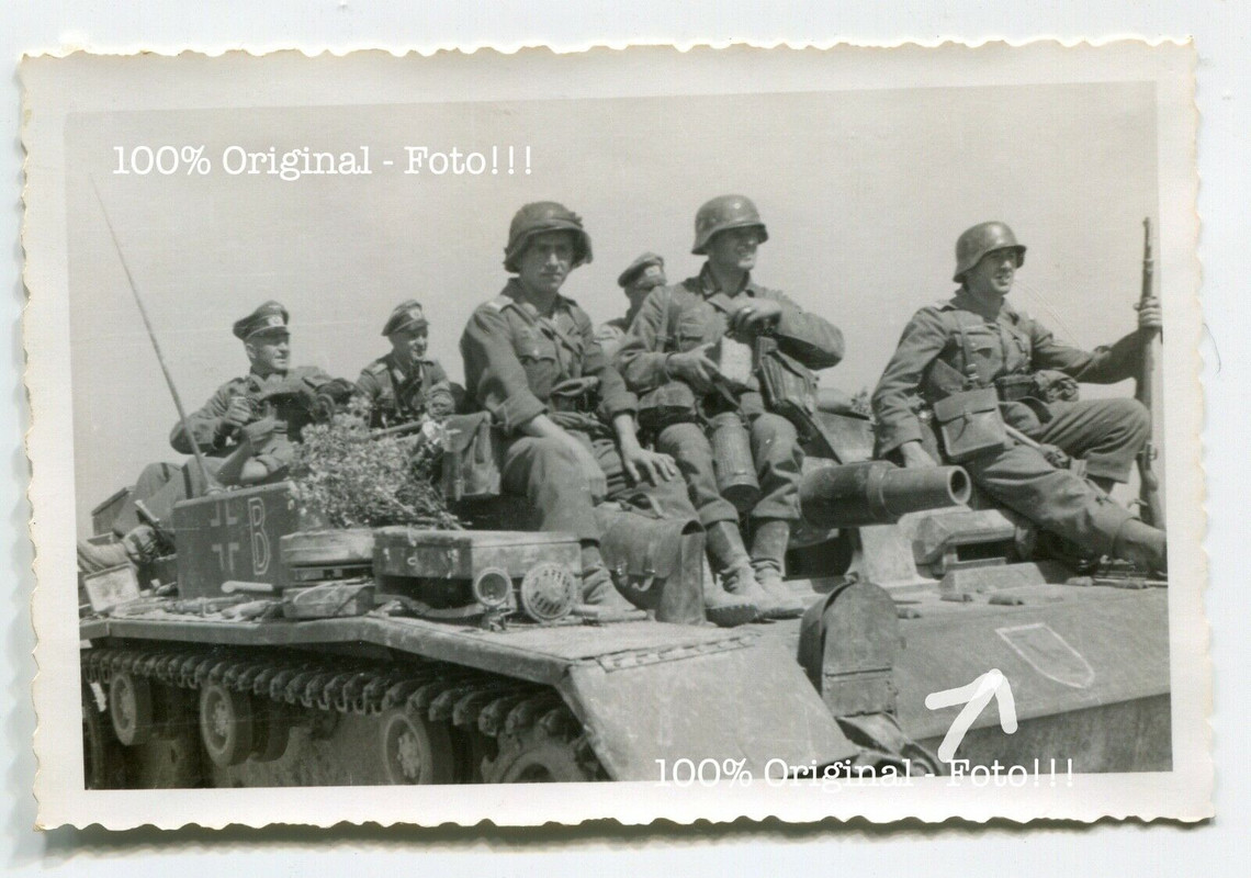 Foto Russland Kampf um Sewastopol Panzer Sturmgeschütz Stug Div.
