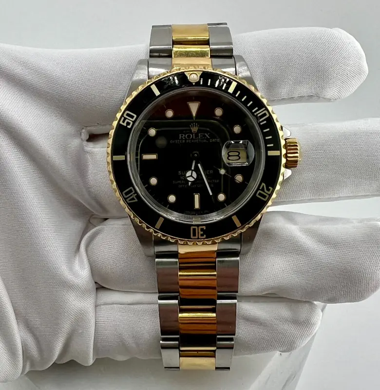 Rolex Submariner Date 16613