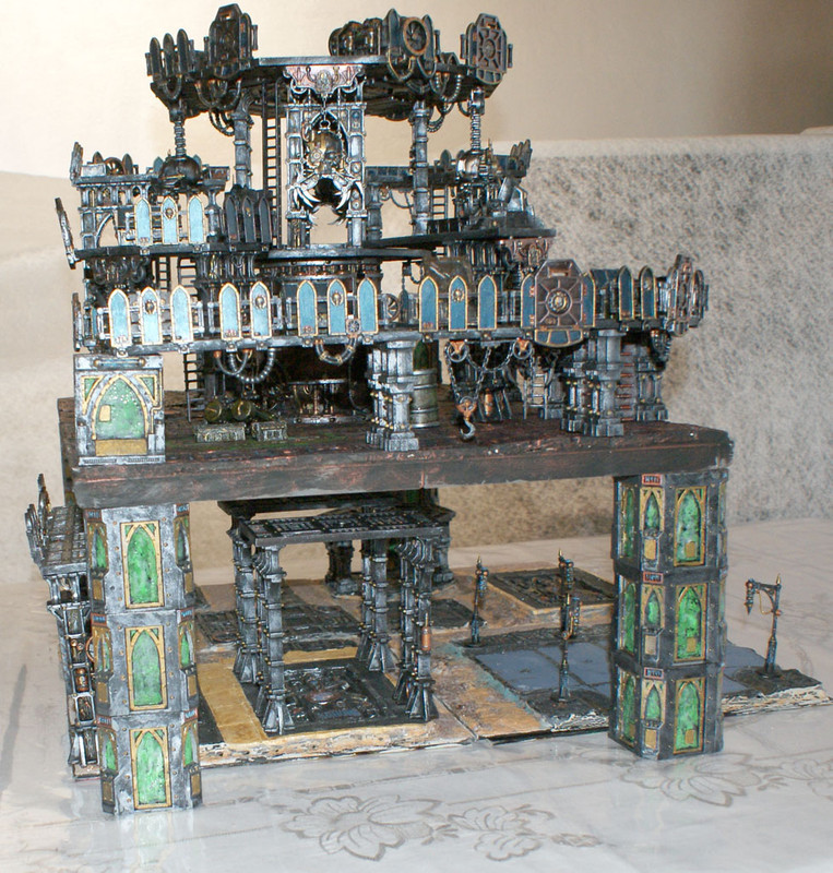 table-shadow-war-DSC01910.jpg