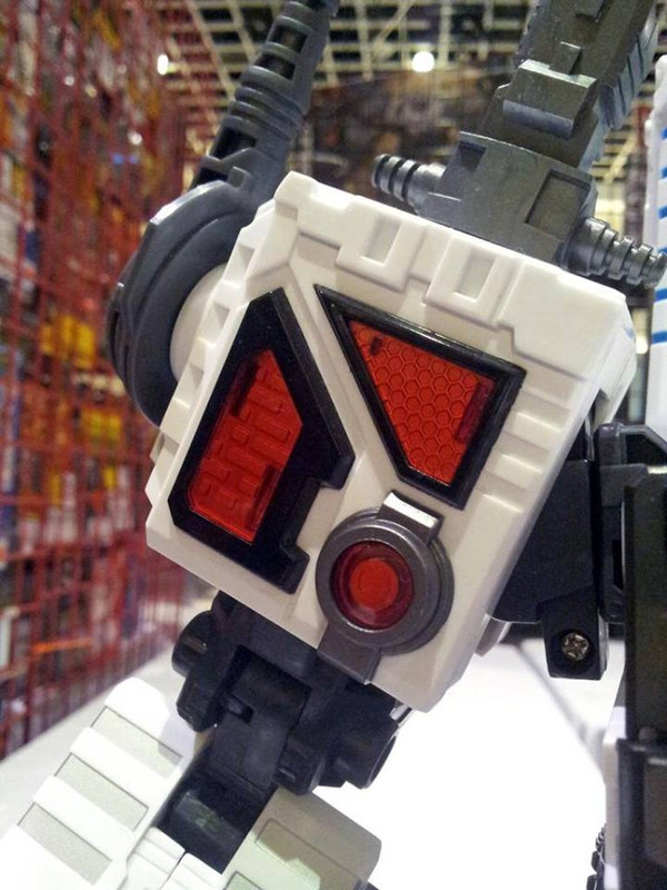 10488336_513471442085697_5168883442016379679_n