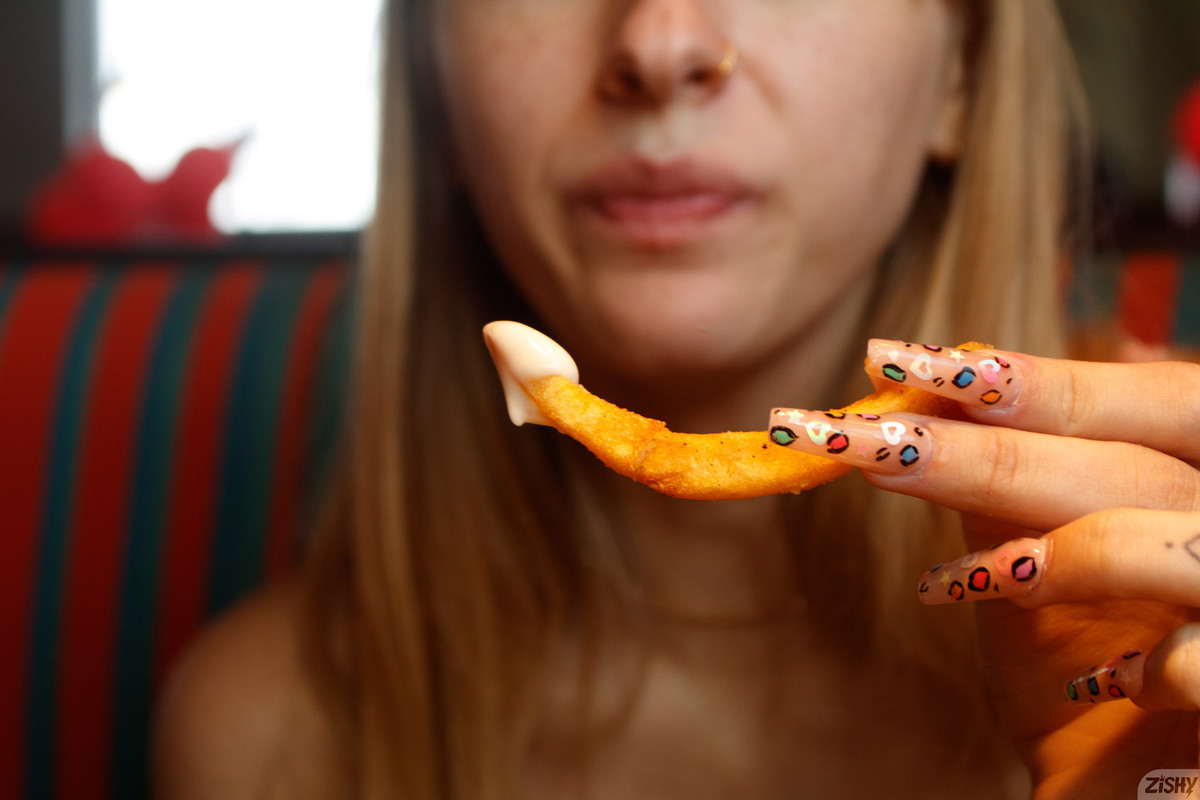 full_025_93541456561014