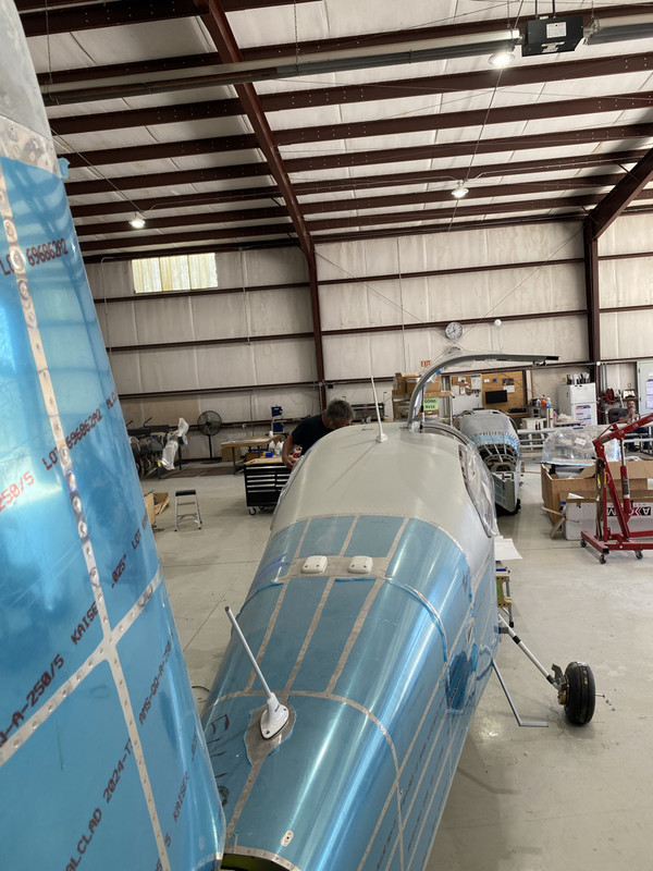 751E7895-F9B4-418C-B537-A48C793E4638_1_105_c