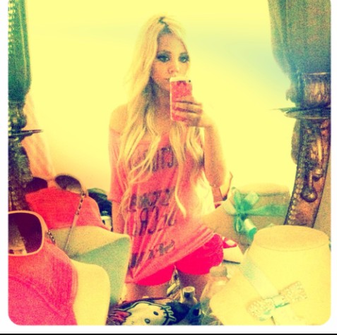 5b102bf501d84da26df0e6759ff8906d