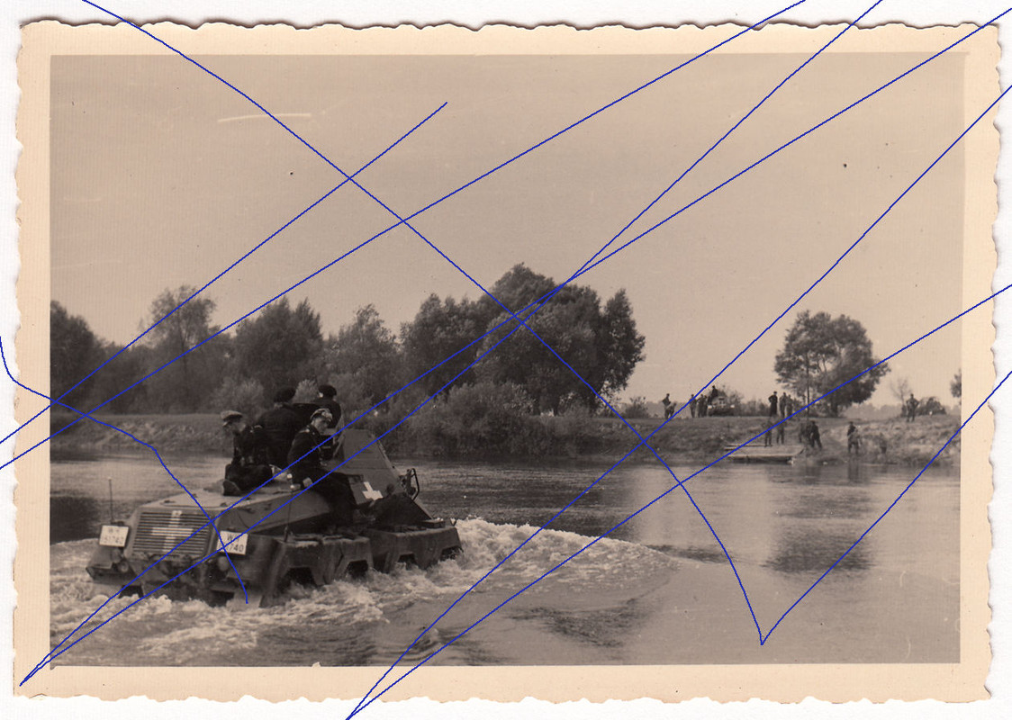 Foto Panzer Tank Panzerspähwagen Spähpanzer SdKf