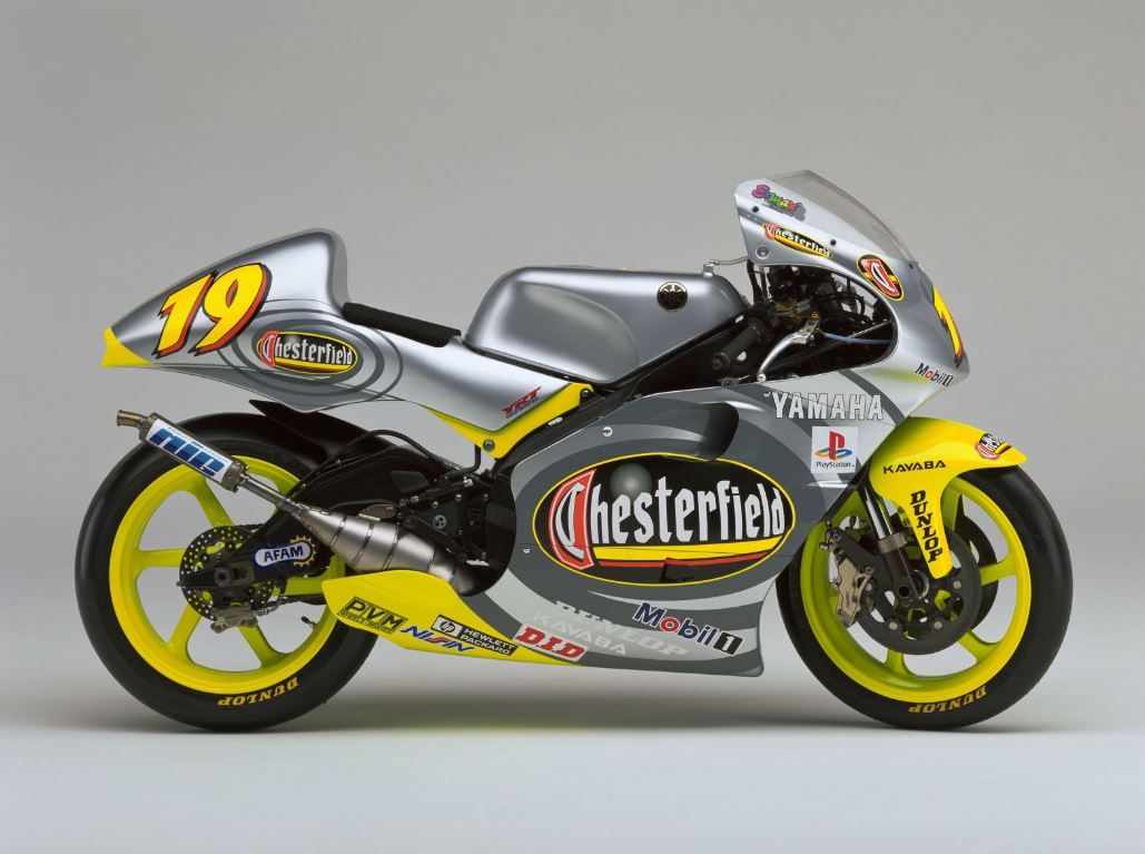 MOTO / YAHAMA YZR 250 OLIVIER JACQUE 2000 1/24 NEUF EN BOITE PEXI MOTO / YAHAMA YZR 250 OLIVIER JACQUE 2000 1/24 NEUF EN BOITE PEXI