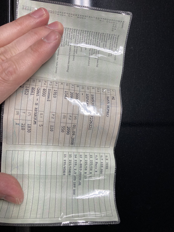 F0FFC61A-CE0D-480C-9F9D-A67E348B7270