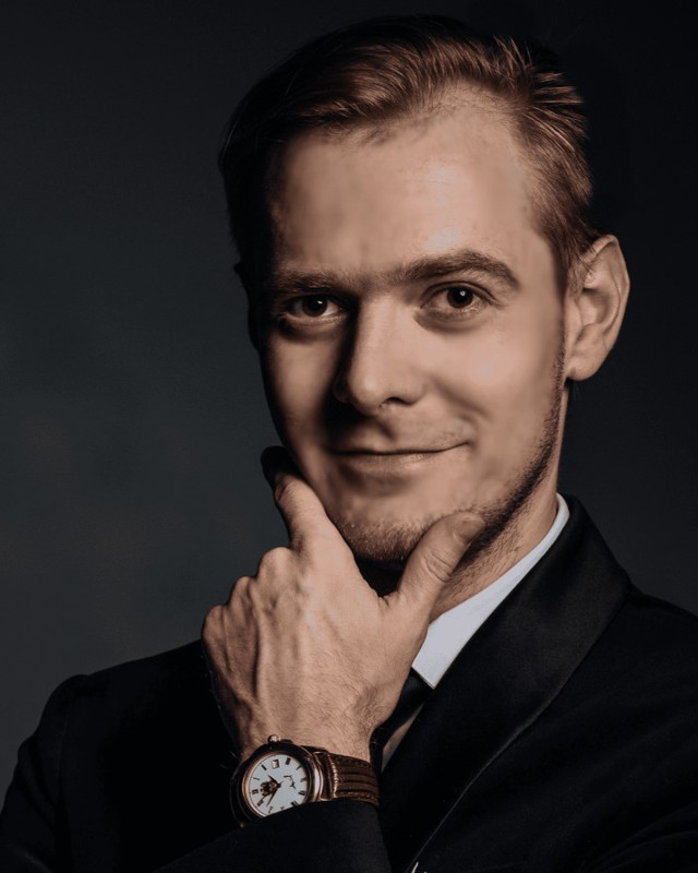 Андрей Лаптев