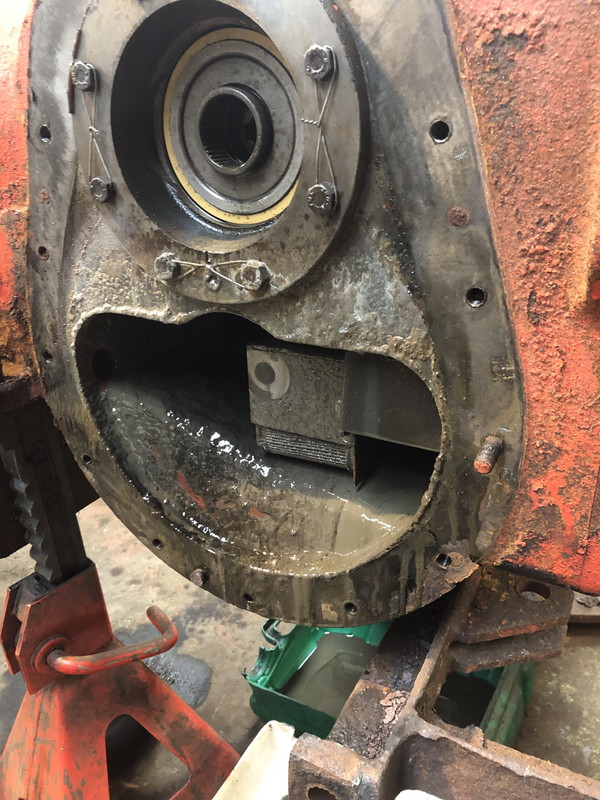 4FFD9D9C-06AE-4787-81AA-329F2A69AE65