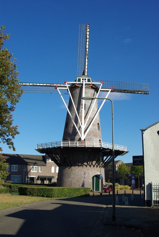 0217 NB (02586) Nieuw Leven - Oss 2