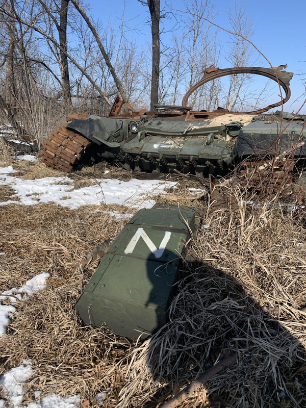 1039 T-72B3 Obr. 2016 destr 31 08 22