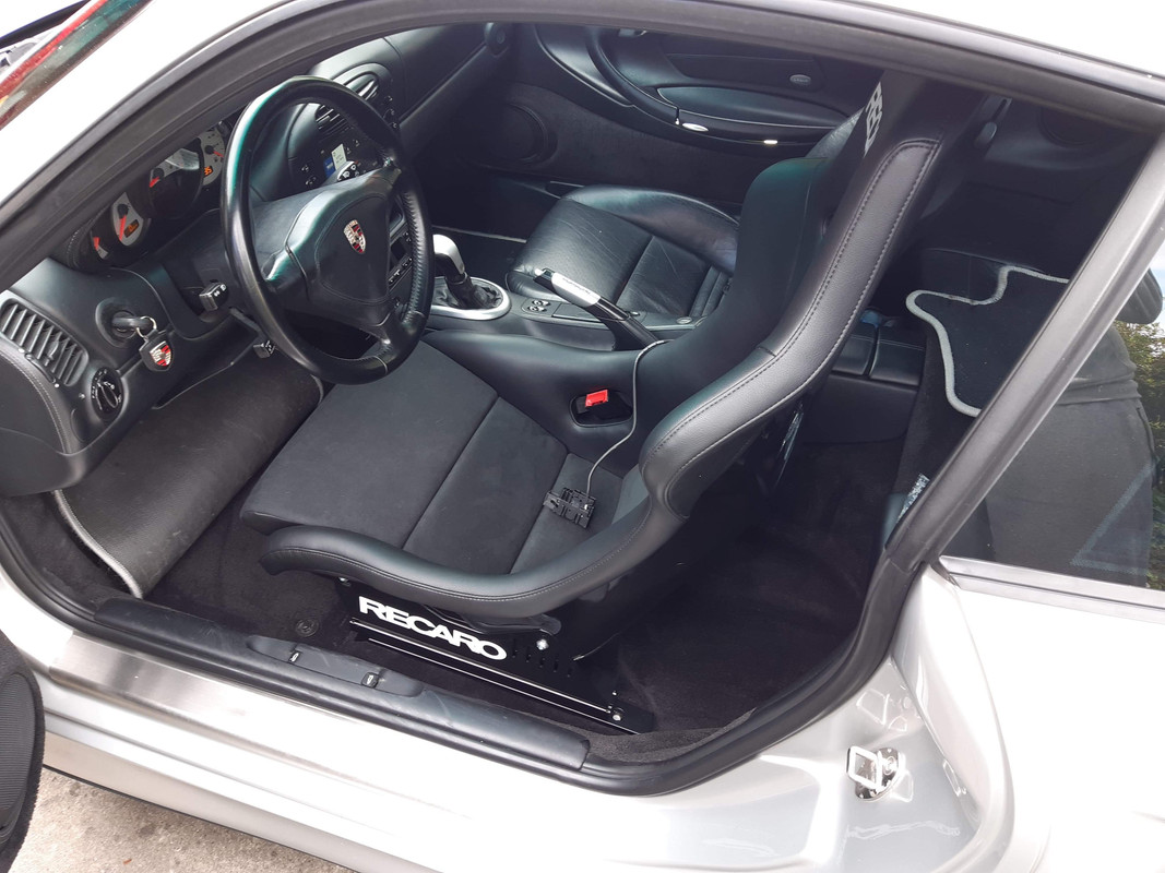 75E3960D-9E7A-40C3-8EFB-A943B05B0279