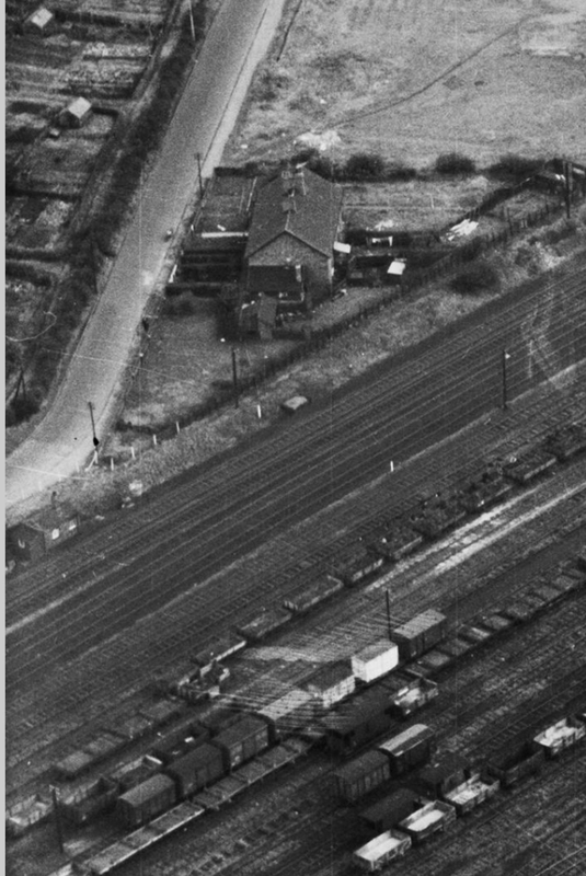 Screenshot 2025-07-23 at 09-38-50 EAW047358 ENGLAND (1952). International Harvester Company of Great