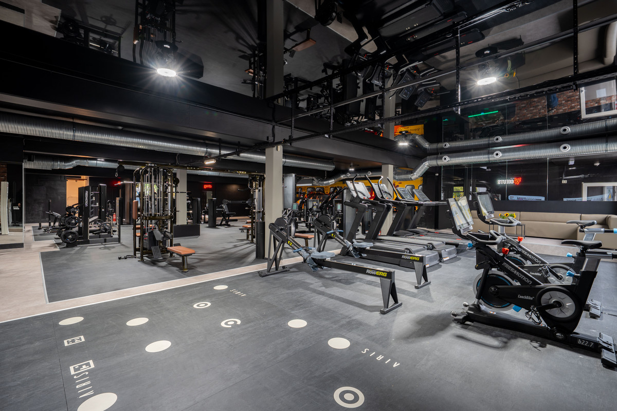 Fitnessstudio 2