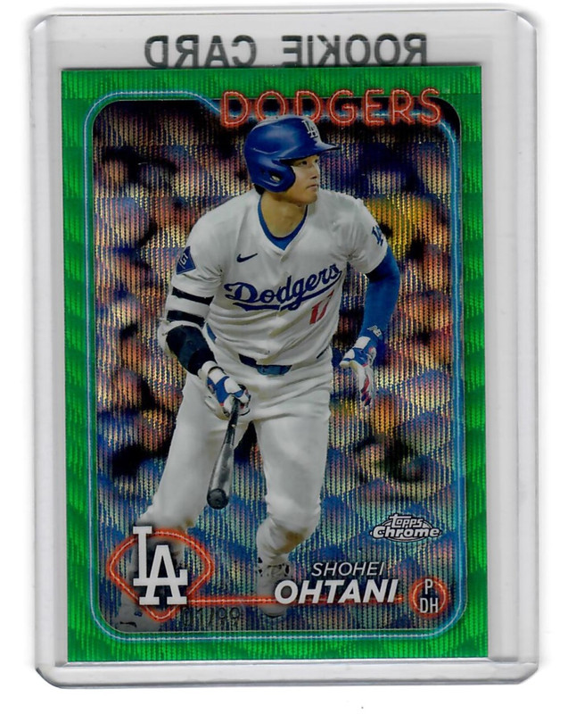 24 Topps Chrome Ohtani refractor