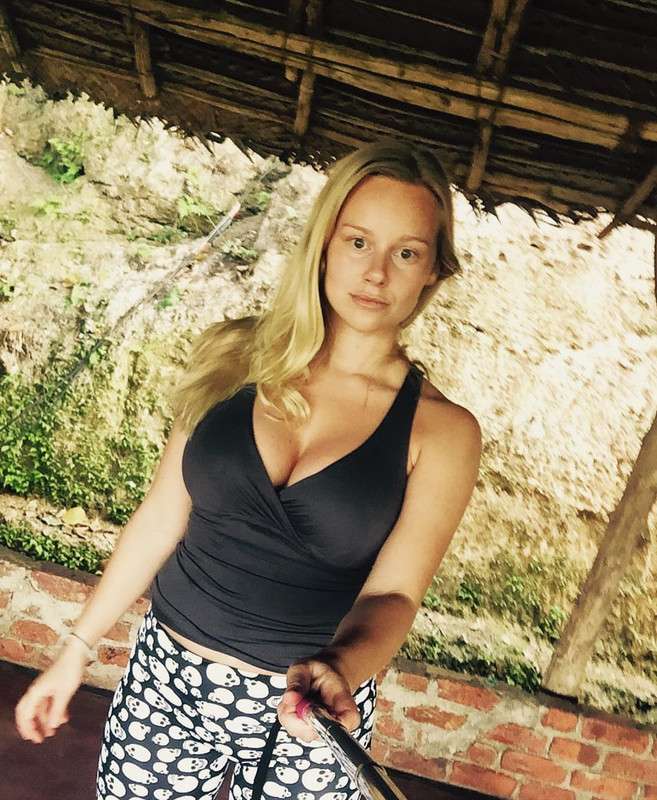 12816855_1716553048560839_108231919_n